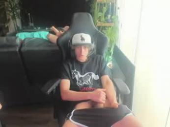 bashful4200 webcam chaturbate model stream image