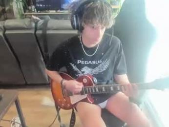 bashful4200 webcam chaturbate model stream image