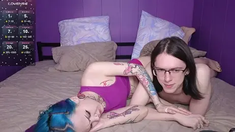 L_oly webcam model stream image