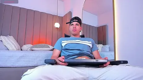 Benjamin_More webcam model stream image