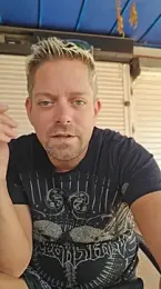 Trucker_Hunter webcam model stream image