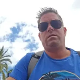 Trucker_Hunter webcam model stream image