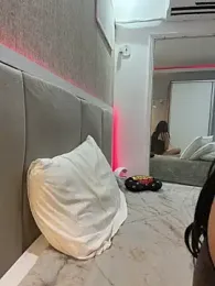 Rafaellaz webcam model stream image