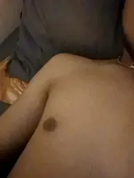 _IRRESISTIBLE_ webcam model stream image
