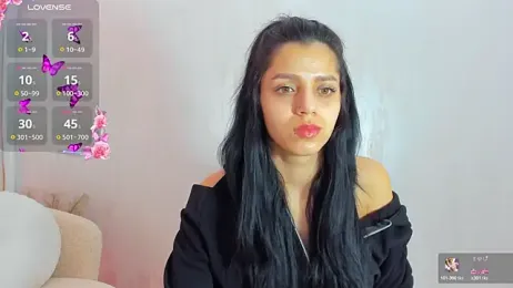 Sarabecker webcam stripchat model stream image