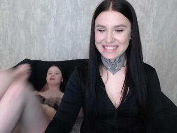 SilkLovers webcam model stream image