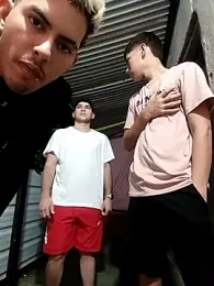 3hornys-straights webcam stripchat model stream image