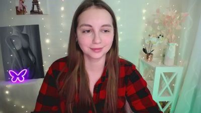 Yours_happiness webcam cam4 model stream image