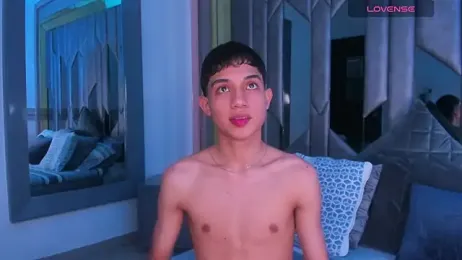 Sebax_Young webcam model stream image