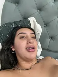 Hannahoff webcam model stream image