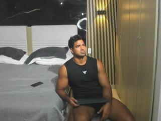 Sebasstian Toro webcam flirt4free model stream image