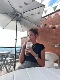 alana15 webcam stripchat model stream image