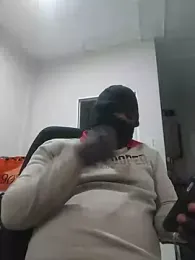 Bra-G webcam model stream image