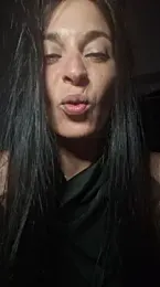Viola43 webcam model stream image