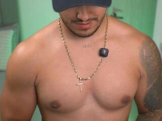 Owen Pierces webcam model stream image