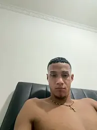 friends_lust_latin webcam stripchat model stream image