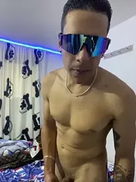 jhuan99 webcam model stream image
