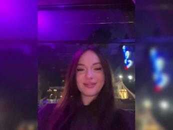 OlivkaVif webcam bongacams model stream image