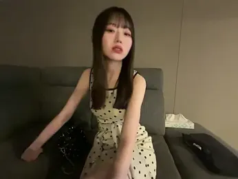 Tokyo-Namanaka webcam stripchat model stream image