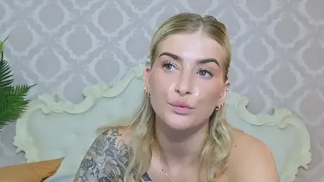 Lia_Benini webcam model stream image