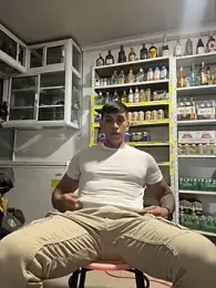 OliverWest04 webcam model stream image