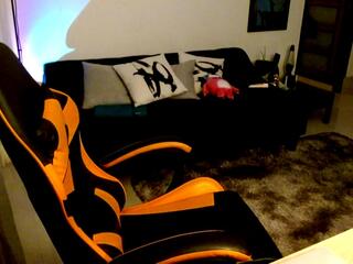 Master Zeth webcam model stream image