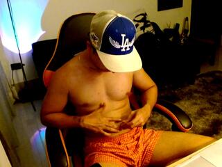 Master Zeth webcam model stream image