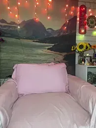 TrenaAnne webcam model stream image
