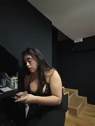 MissNyraSecret webcam model stream image