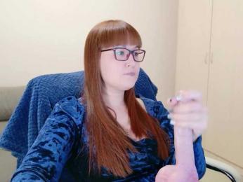 QueenFoxyLiza webcam bongacams model stream image