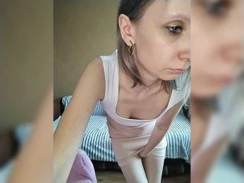 -Christina- webcam bongacams model stream image