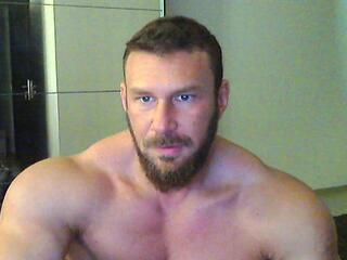 Kevin Muscle webcam model stream image