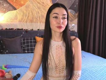 MilaYumi webcam model stream image