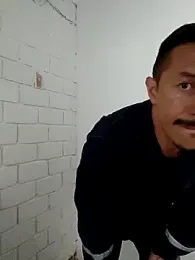 L_hotcream webcam stripchat model stream image