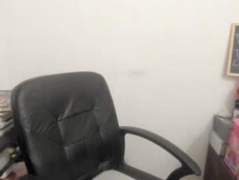 artsyandcraftsy_ webcam chaturbate model stream image