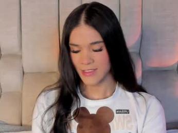 isa_little_star webcam chaturbate model stream image