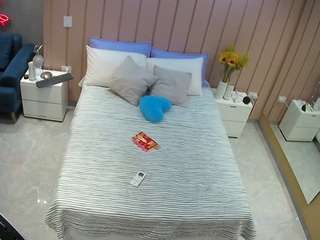 voyeurcam-casa-salsa-bedroom-1 webcam model stream image