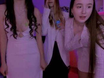 _mila_fire webcam chaturbate model stream image