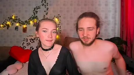 swiity_room_ webcam model stream image