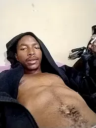 alphamale25 webcam stripchat model stream image