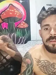 parejajuguetona420 webcam stripchat model stream image