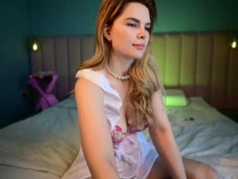 love_you_to123 webcam chaturbate model stream image