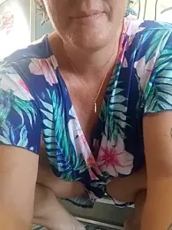 emiliemilf webcam model stream image