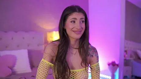 OhhAisha webcam model stream image