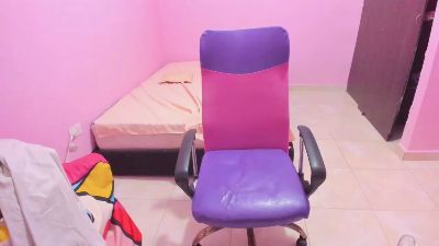 YHEVENIA_DIRTY webcam model stream image