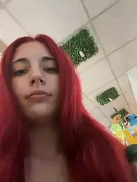 sexymelli18 webcam stripchat model stream image