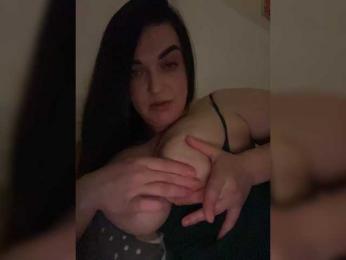 sucking_vampire webcam bongacams model stream image