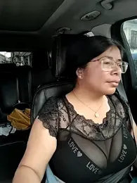 __valentina18 webcam stripchat model stream image