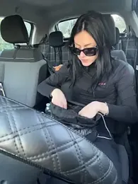 alibi_room webcam model stream image