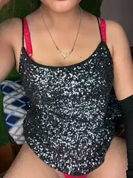 HOTTY-TINA webcam model stream image